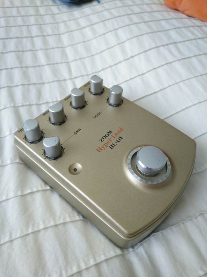 Pedal de distorsión Zoom Hyper Lead HL-01