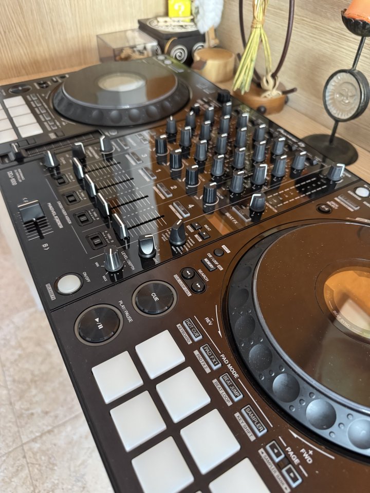 Pioneer DDJ-1000 4-Canales Rekordbox DJ Controller