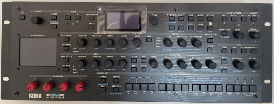 Korg Modave Rack/Desktop de segunda mano · Foto 1 de 6 · Huelva · 450 €