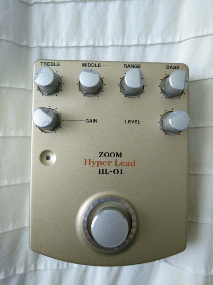 Pedal de distorsión Zoom Hyper Lead HL-01