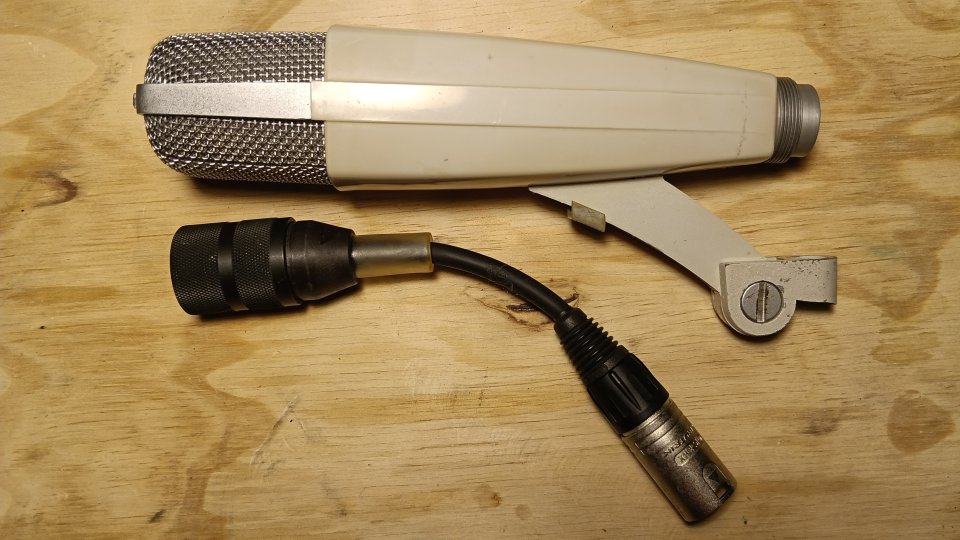 Sennheiser MD 421 de segunda mano · Foto 2 de 5 · A Coruña · 325 €