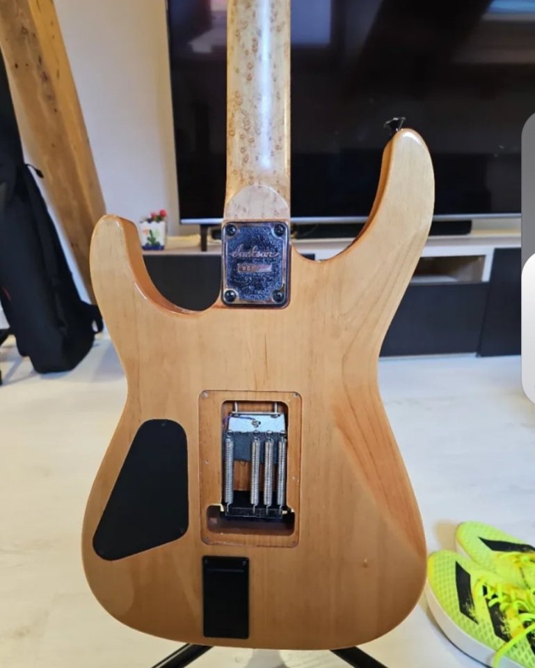 Jackson Dinky DK1 de segunda mano · Foto 7 de 7 · Bizkaia · 1600 €
