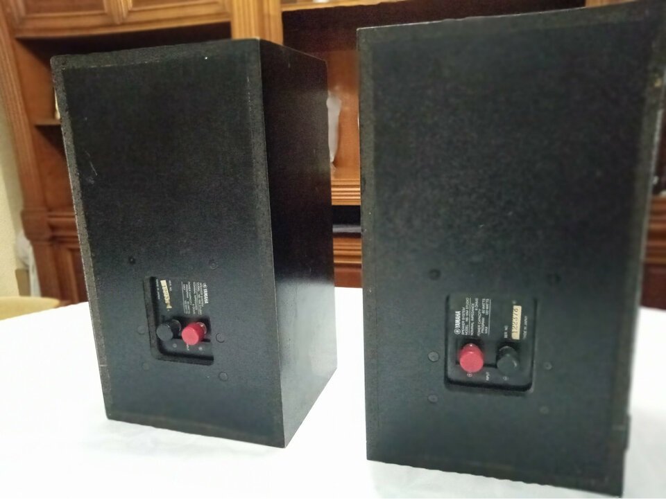 Envío Incluido// Yamaha NS10 + 2 etapas Sony MU-A051 de segunda mano · Foto 6 de 10 · Jaén · 700 €