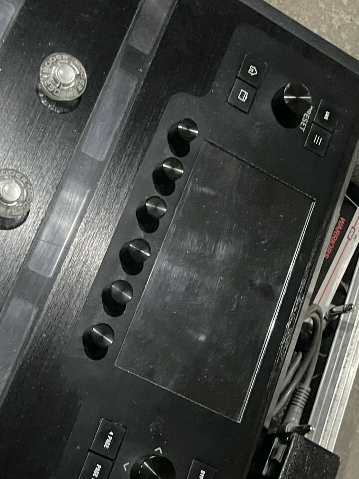 Line 6 Helix Floor + Flight Case Thon