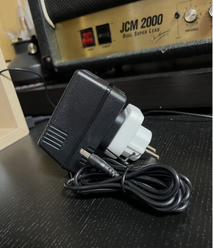 Whammy IV Digitech + adaptador de corriente