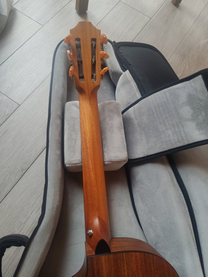 FURCH GNc 2-CW EAS-VTC de segunda mano · Foto 5 de 10 · Madrid · 1200 €