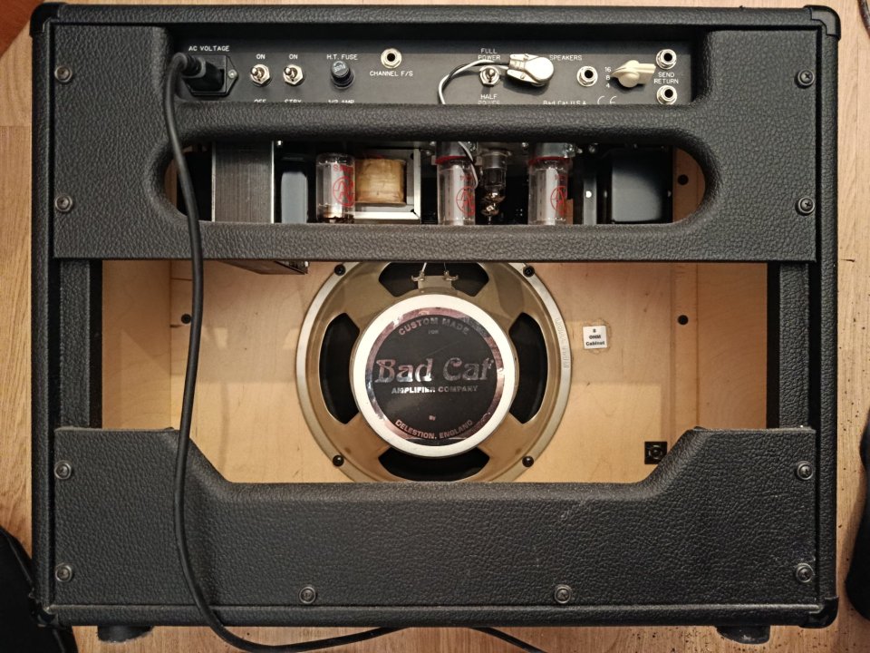 Bad Cat Hot Cat 30HW combo de segunda mano · Foto 2 de 4 · Barcelona · 2400 €