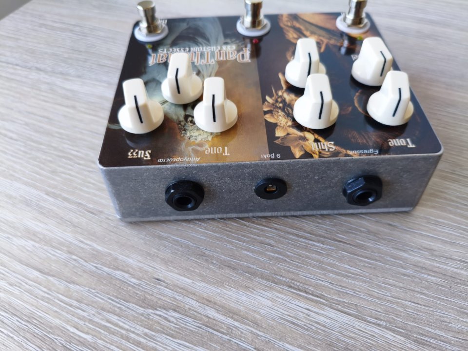 EFX Custom Effects - PanThanat (Clone EQD Hoof & Reaper Fuzz con Octavia) de segunda mano · Foto 2 de 4 · Pontevedra · 70 €