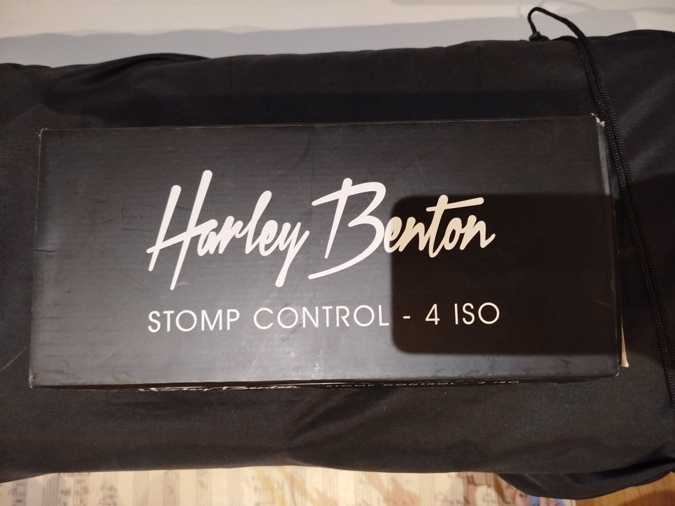 Conmutador Switcher/Looper Stomp Control 4 ISO Harley Benton. Envío incluido.