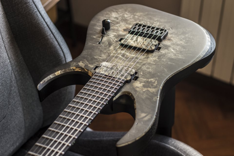 Ronciswall Miasma 7 STD 2022 (7 cuerdas luthier italiano Gabriele Ronci)