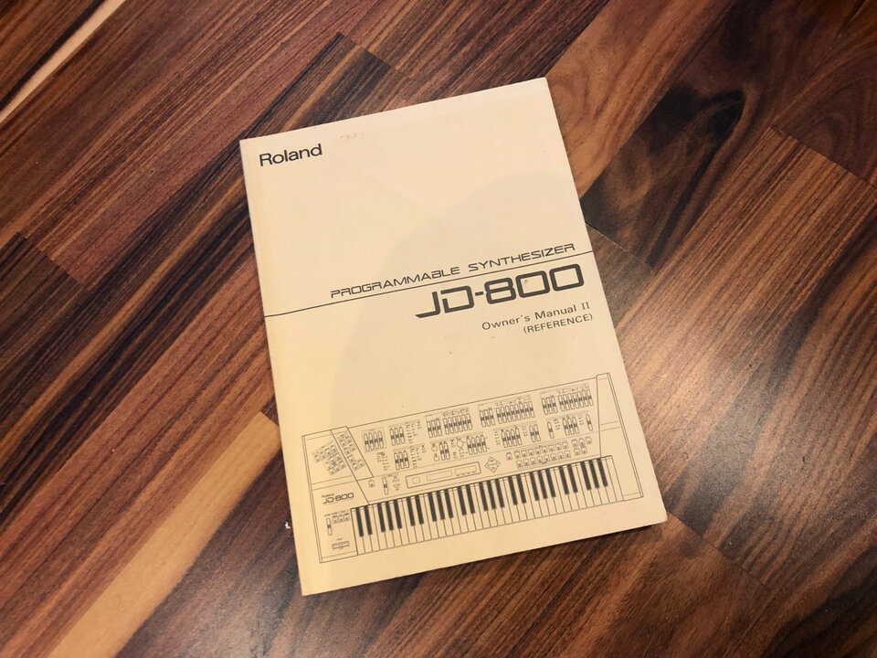 Vendo Roland JD-800 en excelente estado.