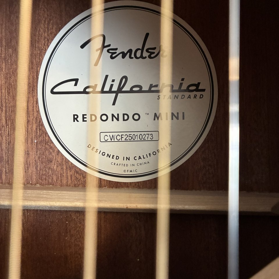 Fender California Standard Redondo Mini de segunda mano · Foto 3 de 5 · Alicante · 110 €