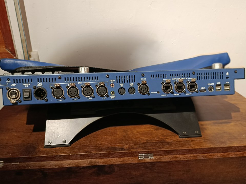 Chamsys MQ70 de segunda mano · Foto 4 de 5 · Madrid · 5000 €