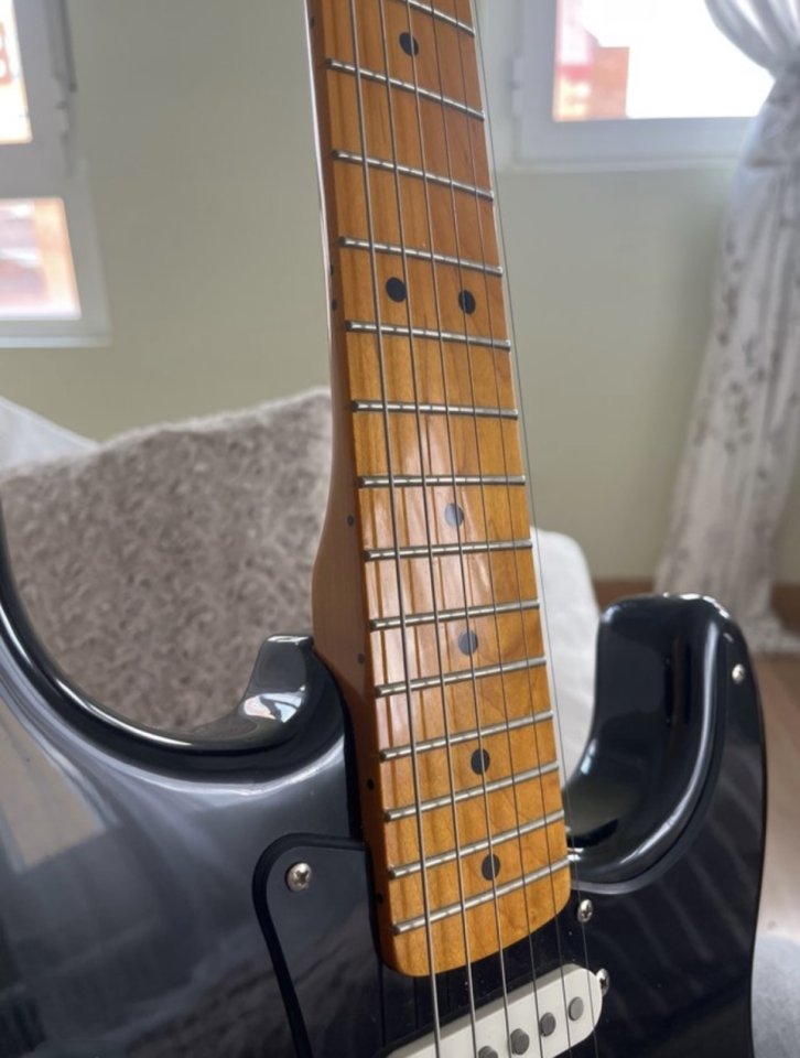 Fender Squier Classic Vibe 50s de segunda mano · Foto 3 de 6 · León · 340 €