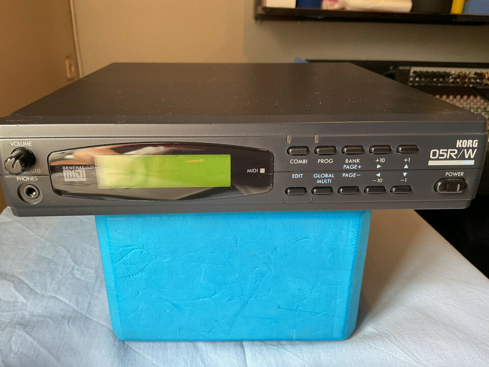 KORG 05R/W módulo