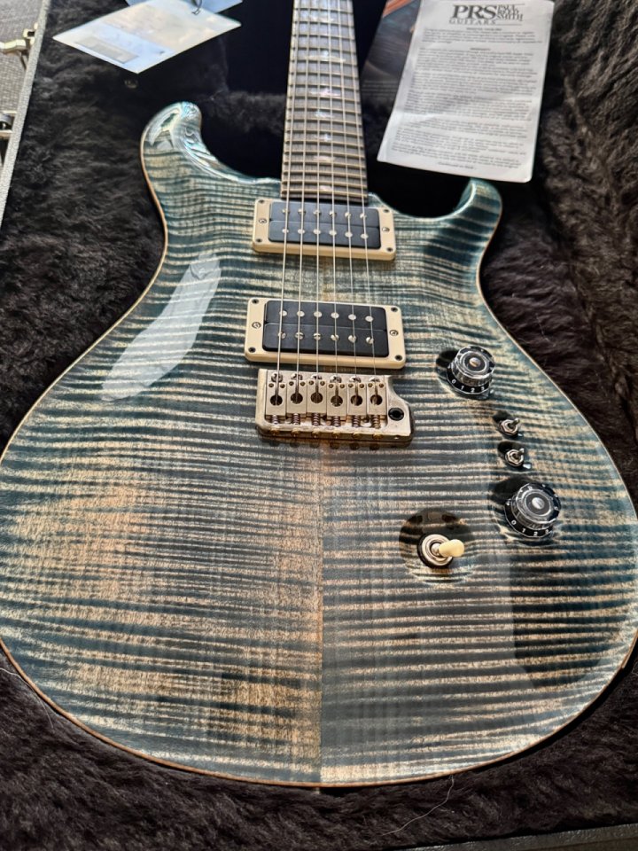 PRS Custom 24 35th Anniversary de segunda mano · Foto 1 de 10 · Valencia · 4500 €