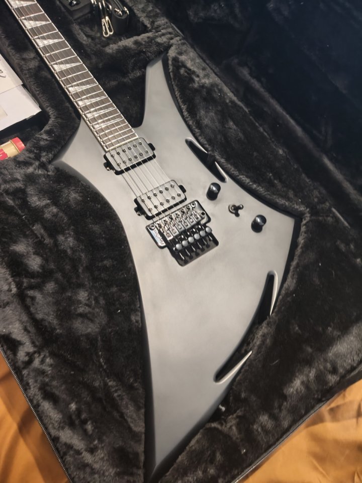 Guitarra Jackson King Kelly concept series de segunda mano · Foto 2 de 3 · Girona · 1600 €