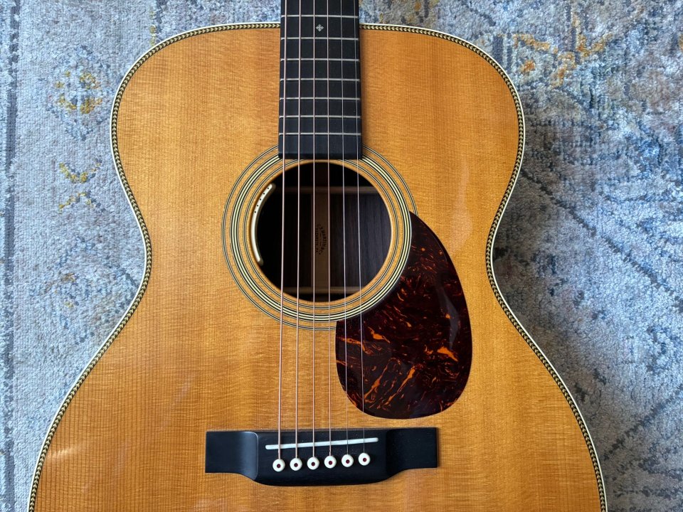 Martín Om28 Reimagined