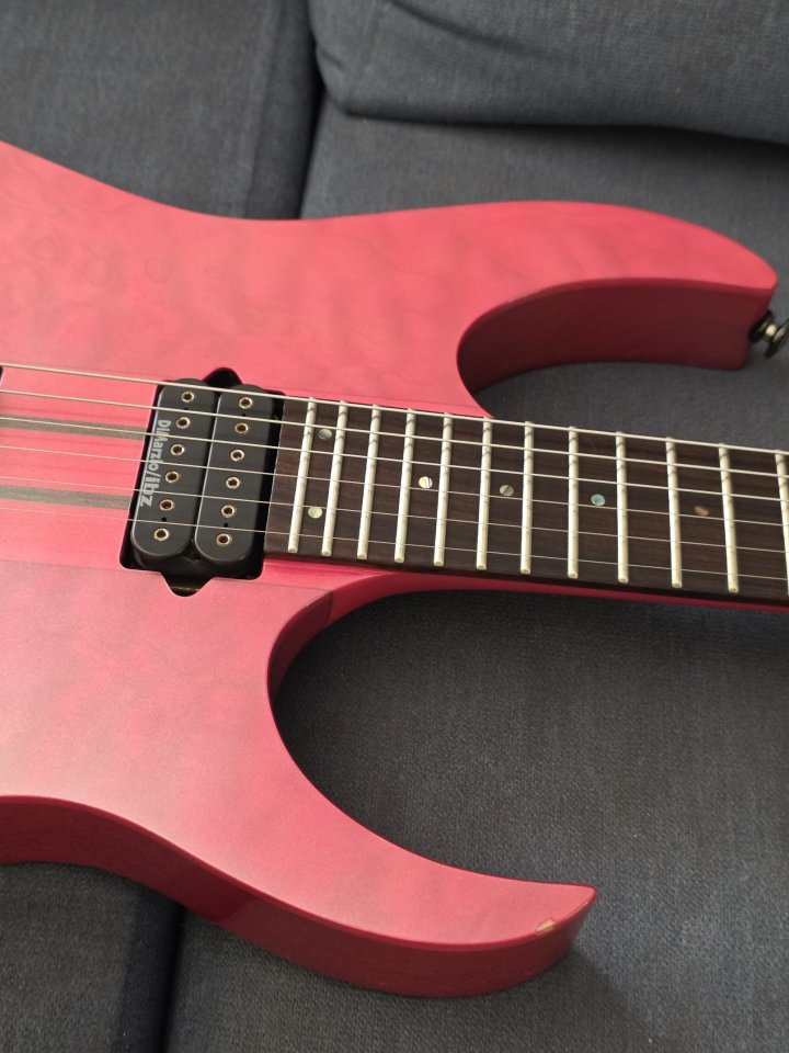 Ibanez Prestige RGT320Q-WRS Team J. Craft de segunda mano · Foto 9 de 10 · Alicante · 1900 €
