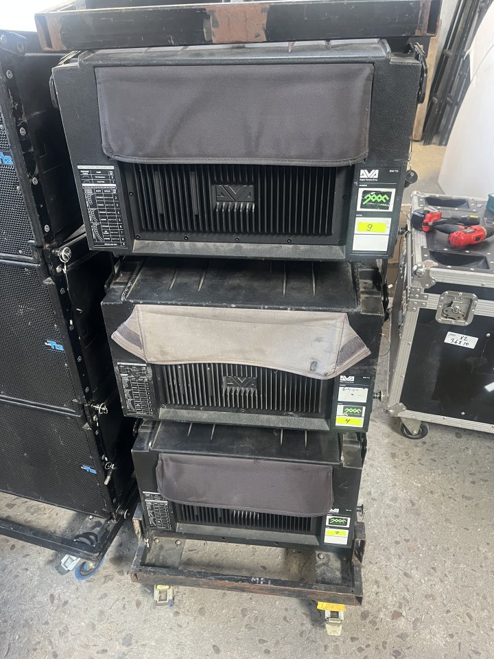 DB TECHNOLOGIES DVA T12