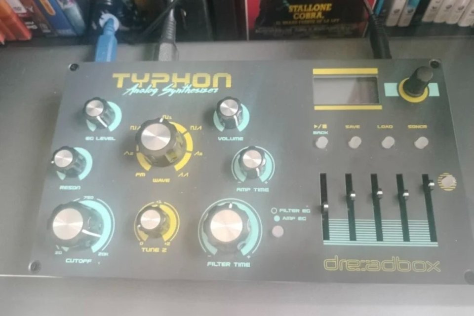 Venta módulos eurorack y equipo, mixer, sinterizador... de segunda mano · Foto 6 de 10 · Araba · 200 €