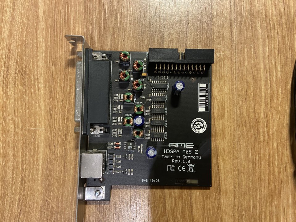 RME hdspe aes