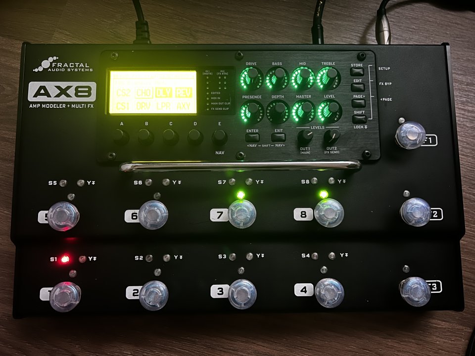 (VENDIDA) VENDO/CAMBIO Fractal AX8 perfecto estado ENVÍO INCLUIDO