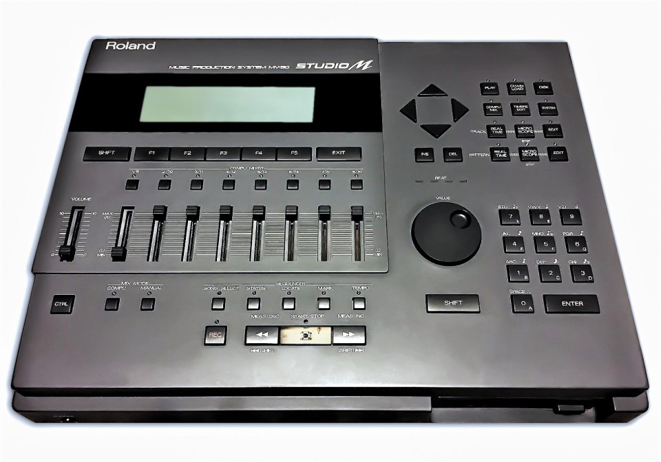 Roland MV30 Studio M: Producción Musical