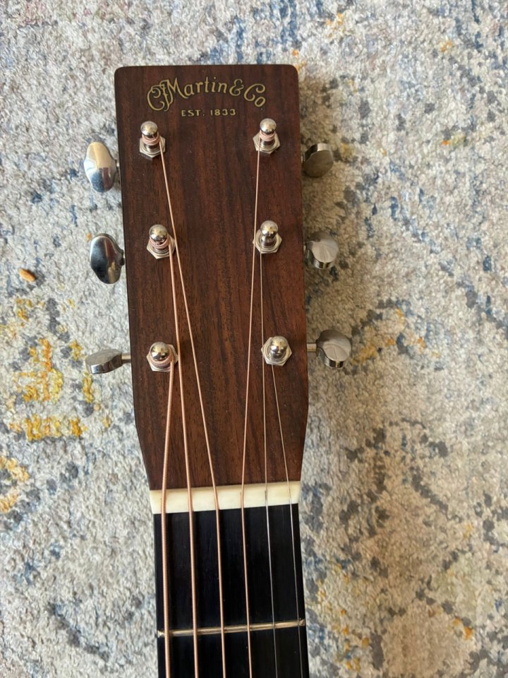 Martín Om28 Reimagined