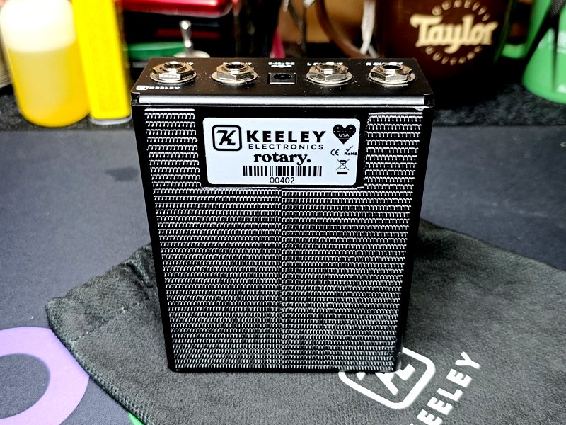 KEELEY Stereo Rotary Speaker Cabinet de segunda mano · Foto 3 de 3 · Málaga · 240 €