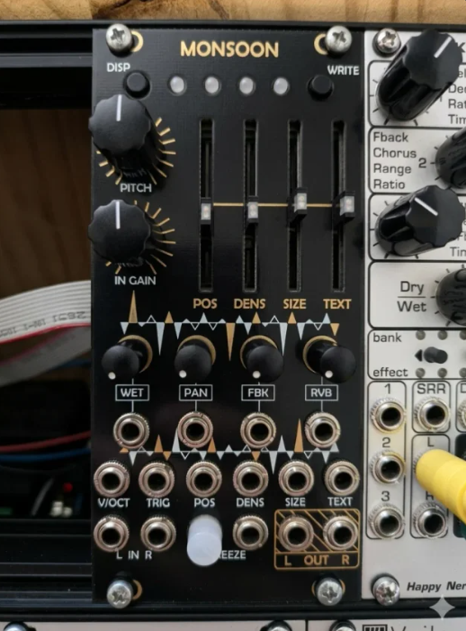 After Later Audio Monsoon (Clone Clouds) de segunda mano · Barcelona · 190 €