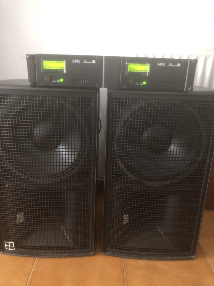 d&b audiotechnik Ci60 + E-PAC de segunda mano · Foto 1 de 6 · Madrid · 2300 €