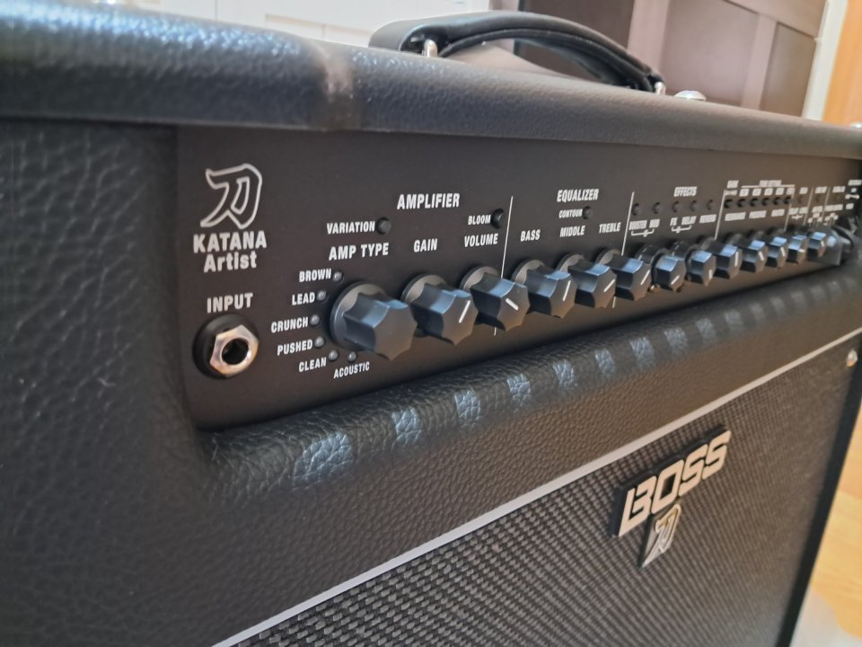 BOSS Katana Artist Gen3 WAZA G12W de segunda mano · Foto 3 de 9 · Navarra · 500 €