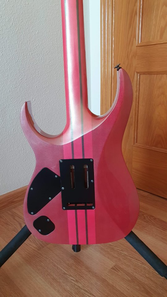 Ibanez Prestige RGT320Q-WRS Team J. Craft de segunda mano · Foto 8 de 10 · Alicante · 1900 €
