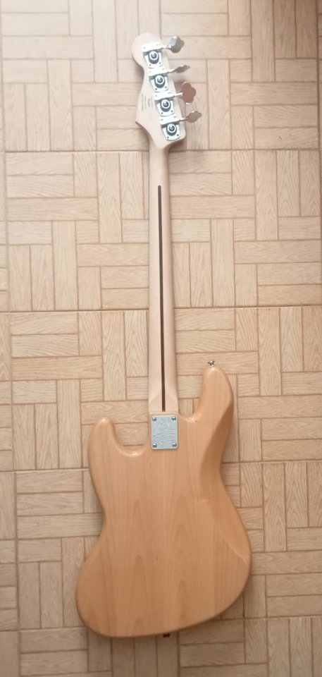 Jazz bass VM de segunda mano · Foto 2 de 3 · Madrid · 285 €