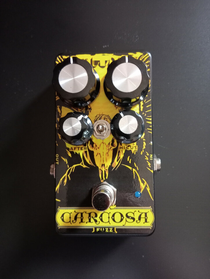 Pedal tipo Fuzz Carcosa ANALOGICO (Envío Incluido GLS)