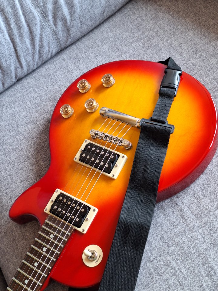 Epiphone Les Paul 100 - Heritage Cherry Sunburst