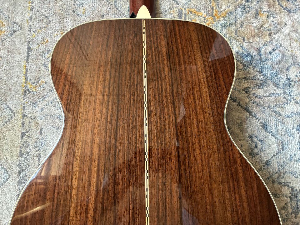 Martín Om28 Reimagined