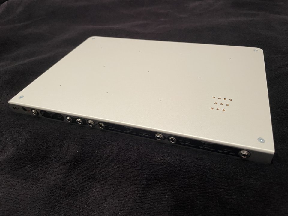 KOMA Chromaplane + funda acolchada de segunda mano · Foto 1 de 3 · Madrid · 335 €