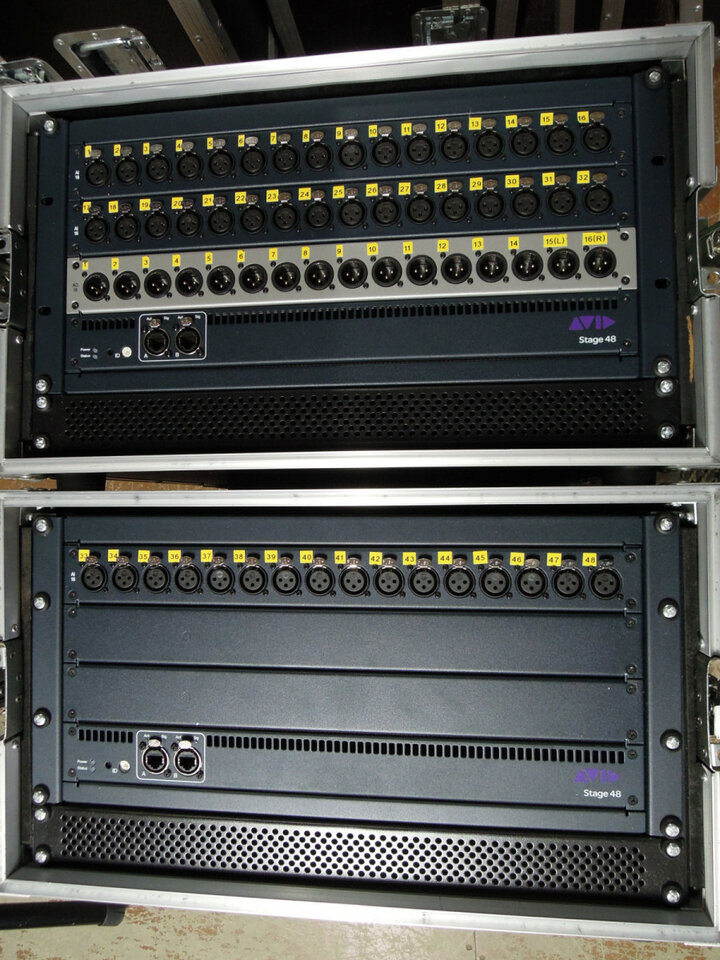 VENUE SC48 con 2 rack Escenario,  precio + IVA