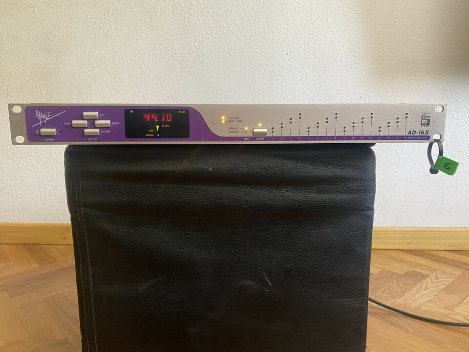 Conversor Apogee AD-16X