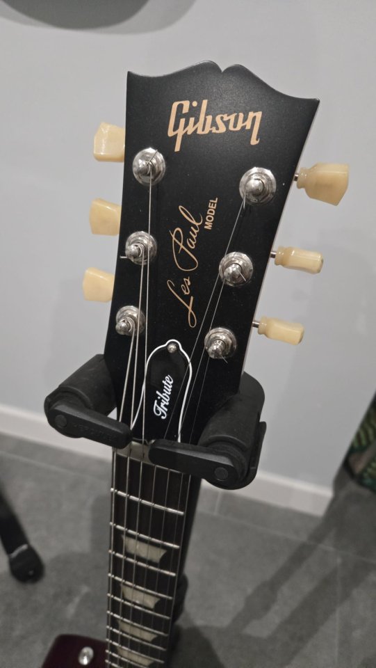 Gibson Les Paul Tribute Satin Cherry Burst