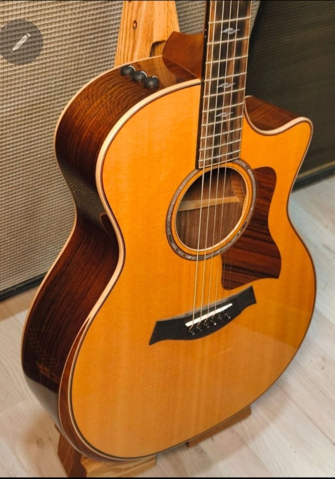Taylor 814ce DLX V class bracing 2024 de segunda mano · Foto 5 de 5 · Barcelona · 2550 €