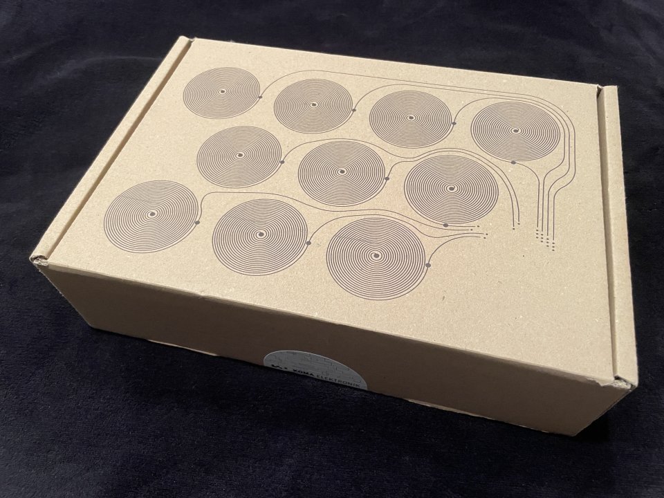KOMA Chromaplane + funda acolchada de segunda mano · Foto 3 de 3 · Madrid · 335 €