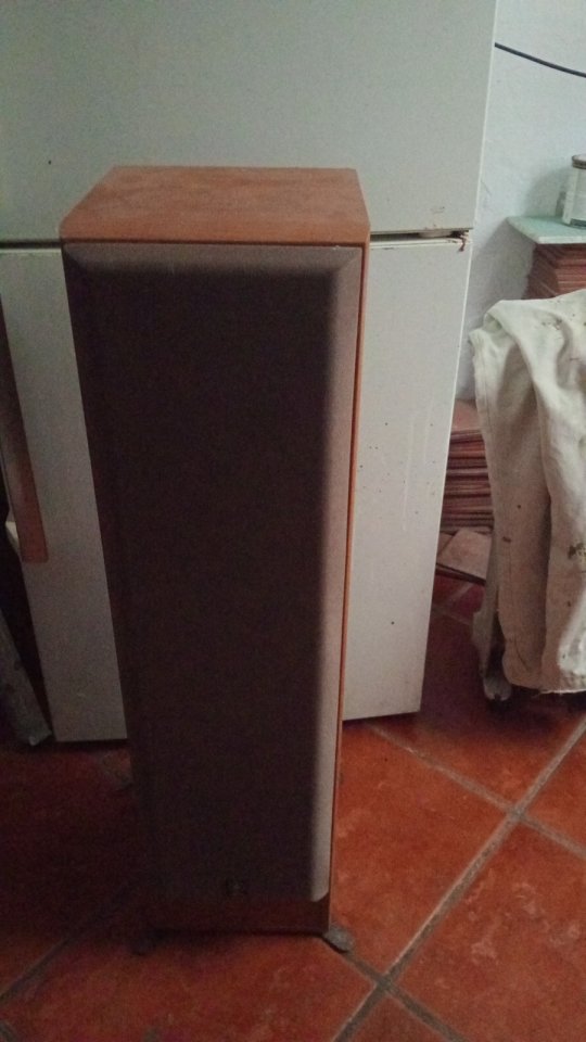 Altavoces equipo de segunda mano · Foto 1 de 7 · Cádiz · 120 €
