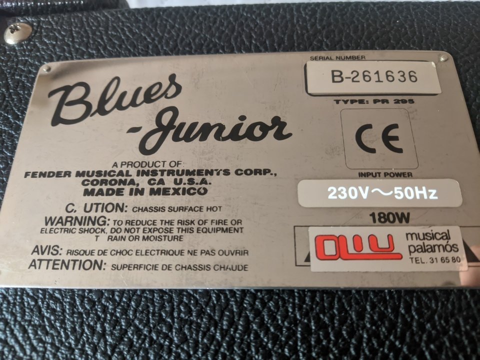 Cambio Fender Blues Junior de segunda mano · Foto 8 de 8 · Alicante