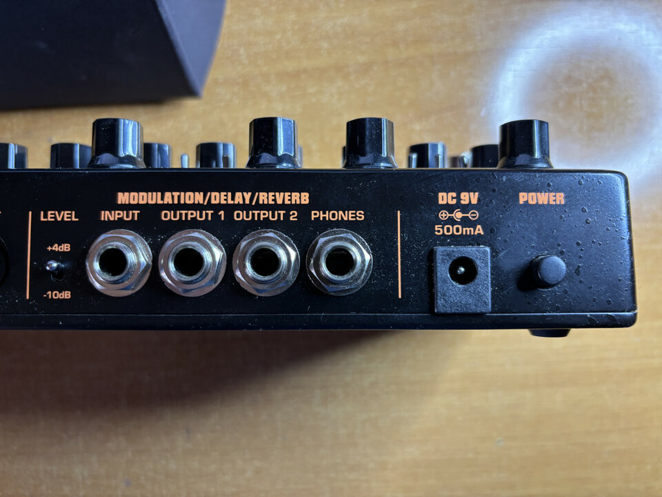 Nux Cerberus + Fuente alimentación