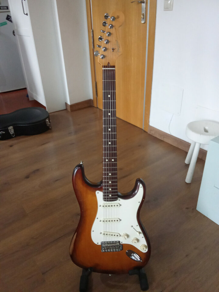 Fender american stratocaster RW edición especial 60 aniversario