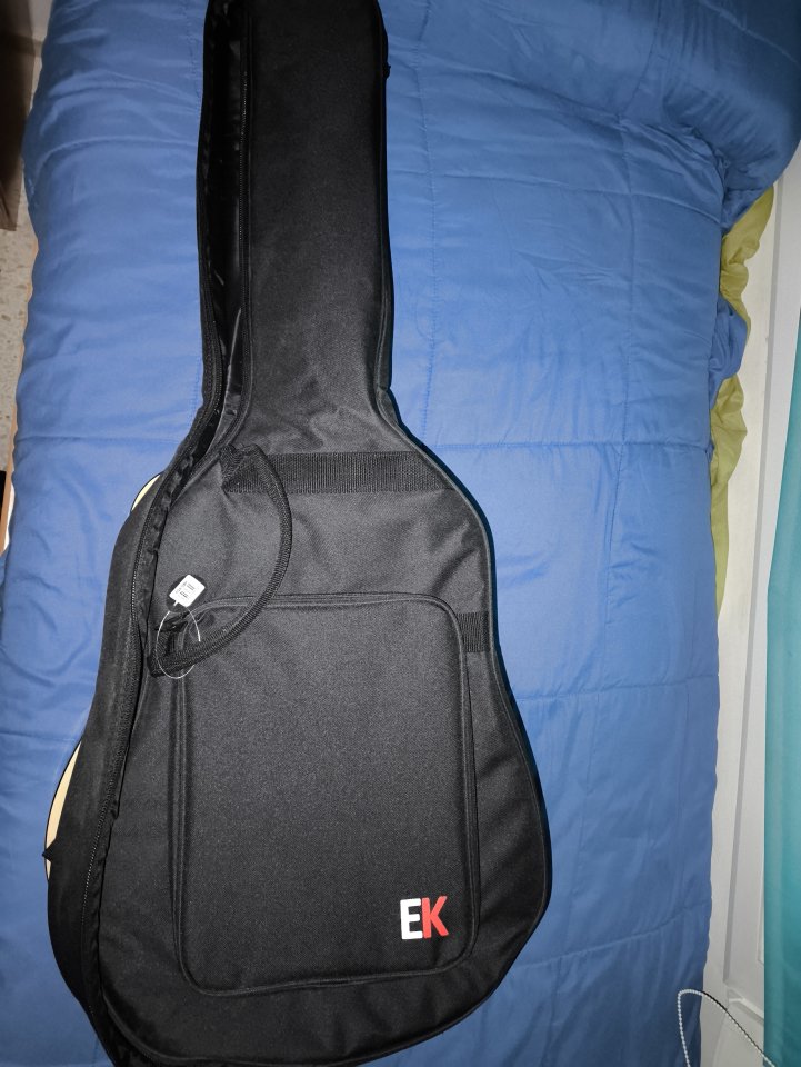 Fender FA-125CE electroacústica + funda