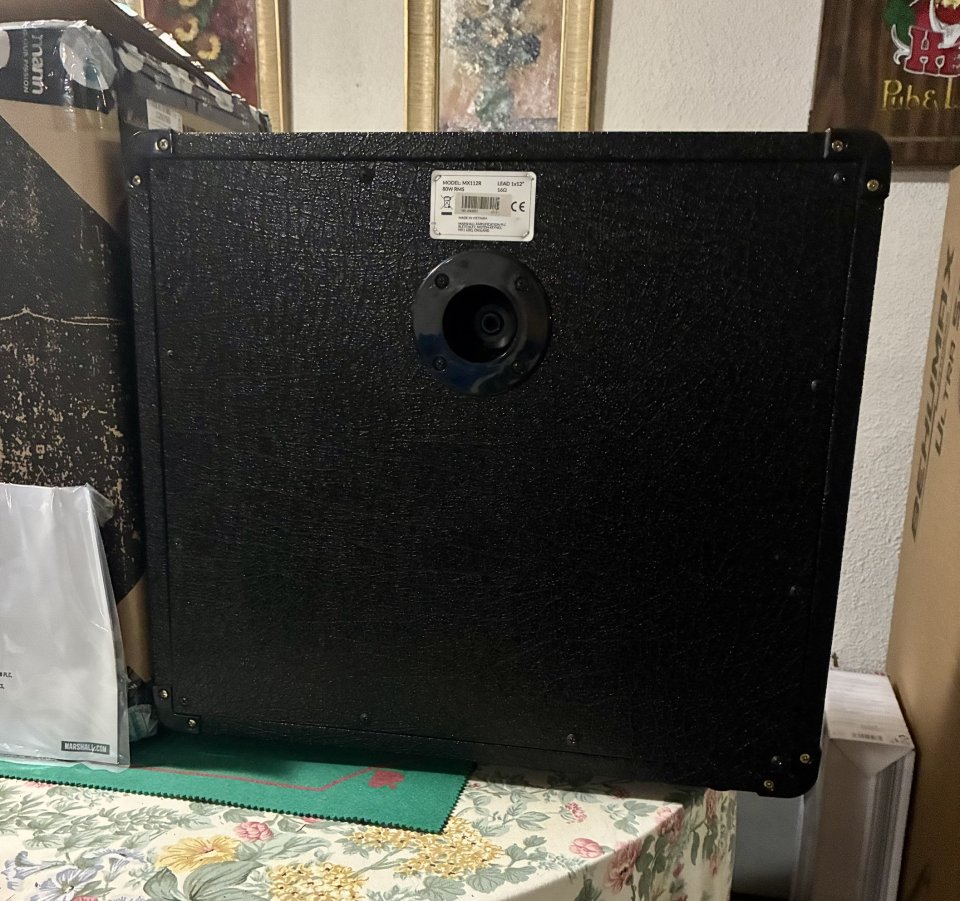 Pantalla amplificador Marshall MX112R de segunda mano · Foto 3 de 4 · Madrid · 140 €